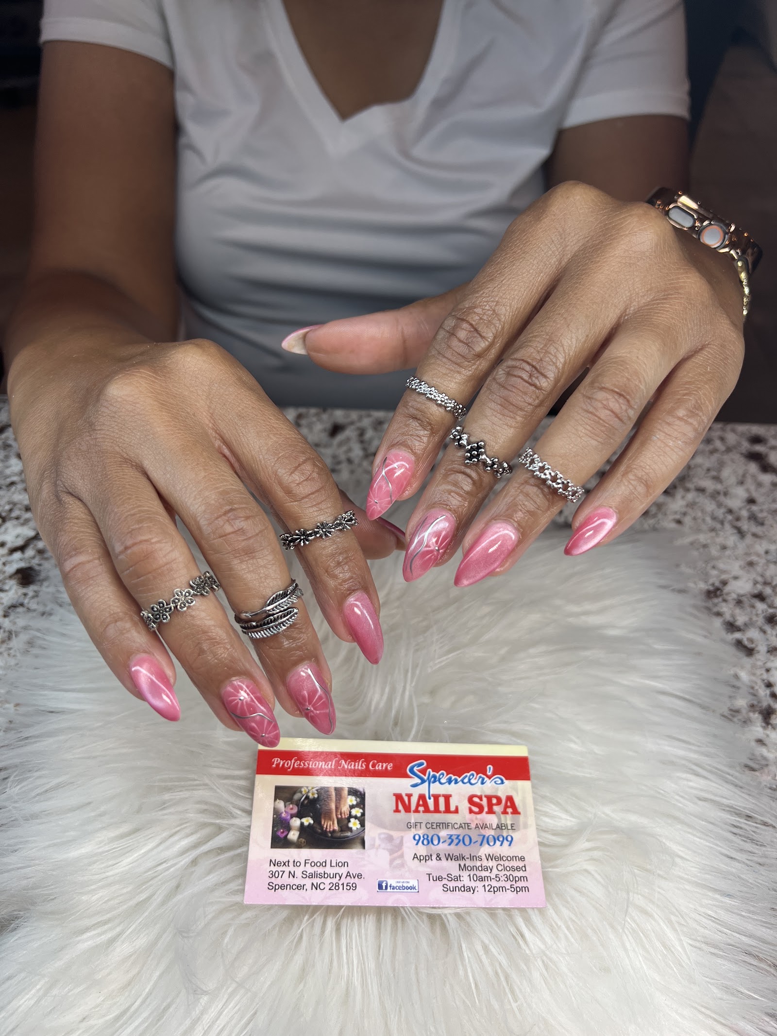 Spencer's Nails & Spa nail photo 5